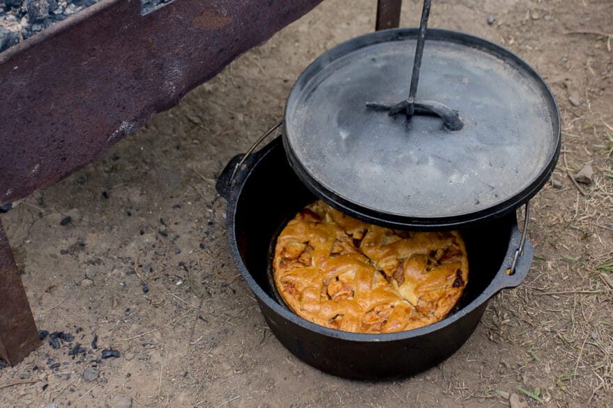 Dutch Oven Apple Pie